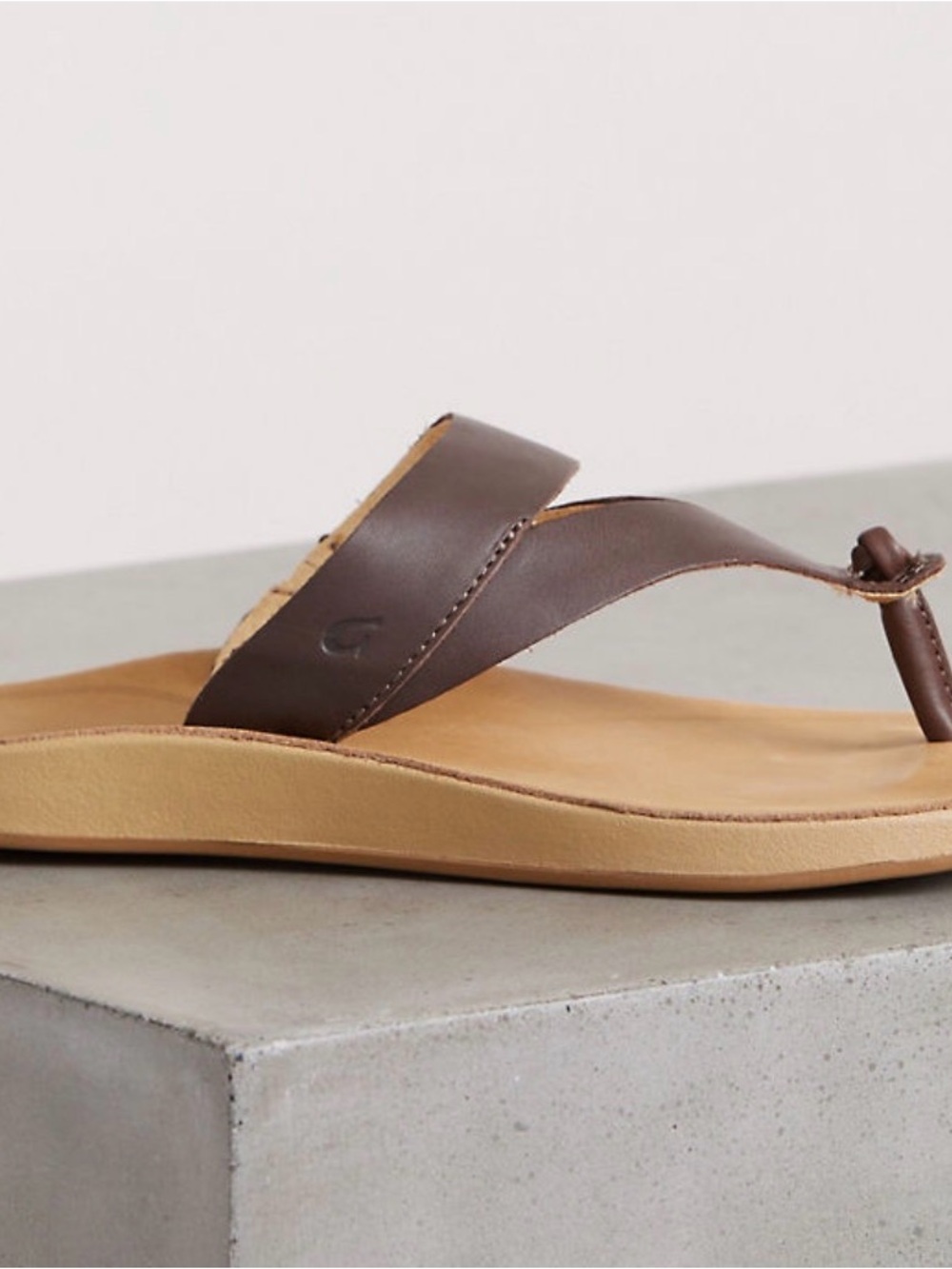 Women's OluKai Kaekae Ko'o Leather Sandals size 10 - Picture 3 of 5